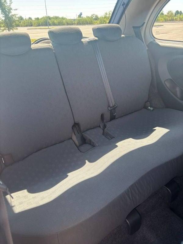 Nissan Micra NEOP. VETRO ANT. ROTTO *CLIMA*