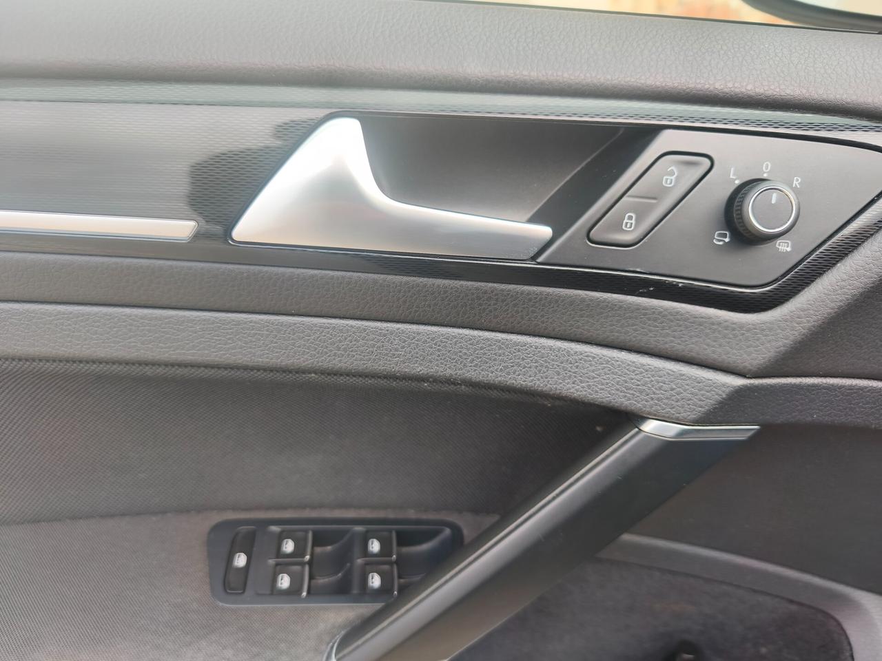 Volkswagen Golf GTD 2.0 TDI DSG 5p. BlueMotion Technology