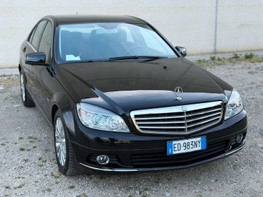 Mercedes Benz C200 Berlina 136CV SOLO 99000KM