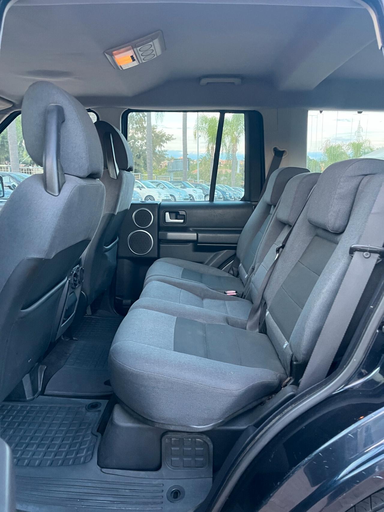 Land Rover Discovery 3 2.7 TDV6 HSE