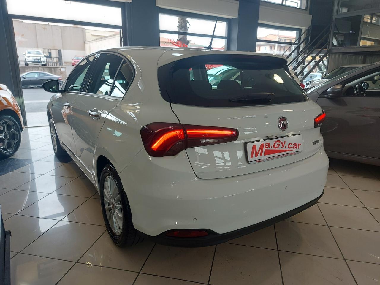 Fiat Tipo 1.0 100 cv 5p. Life