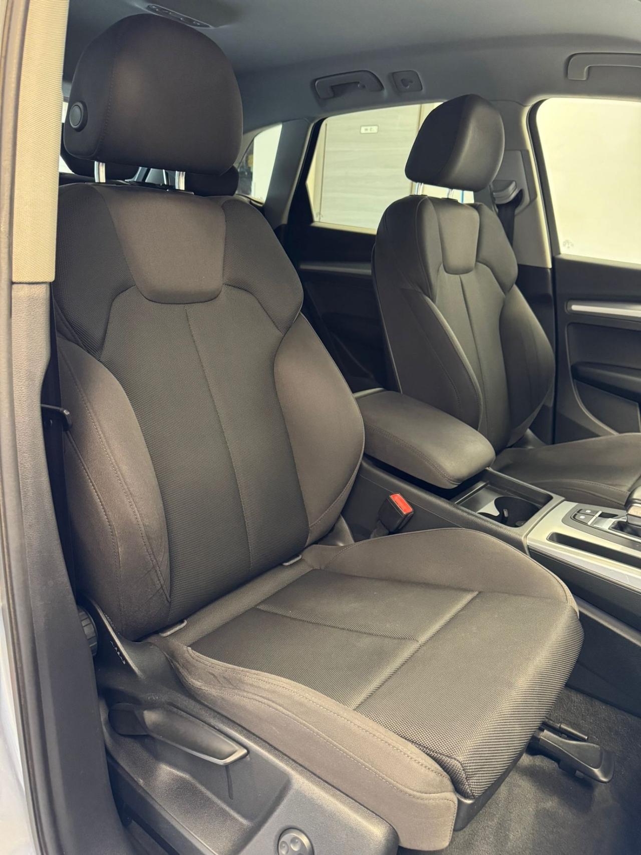 Audi Q5 40 TDI quattro S tronic Business