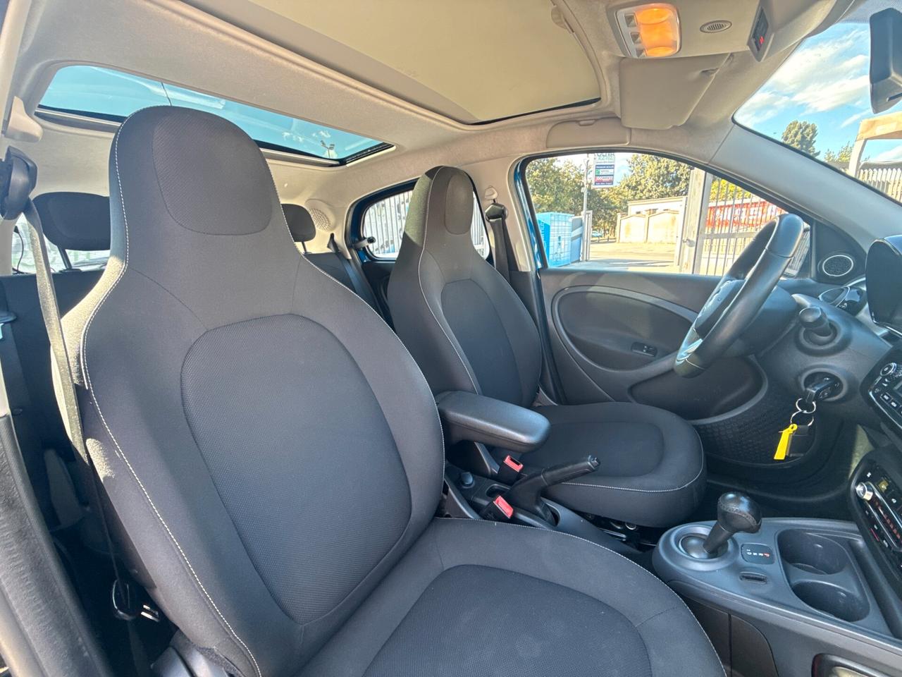 Smart ForFour Twinamic Passion 70 1.0