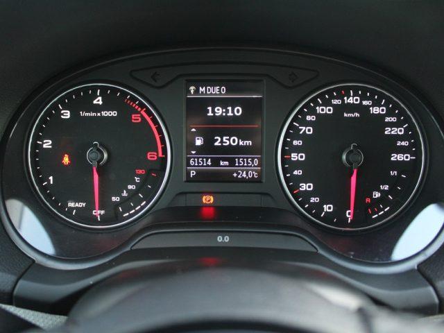 AUDI Q2 35 TDI S tronic Admired Advanced