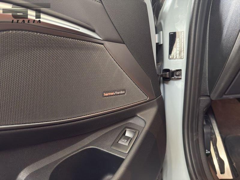 BMW M3 Touring M3 Competition xDrive Touring auto