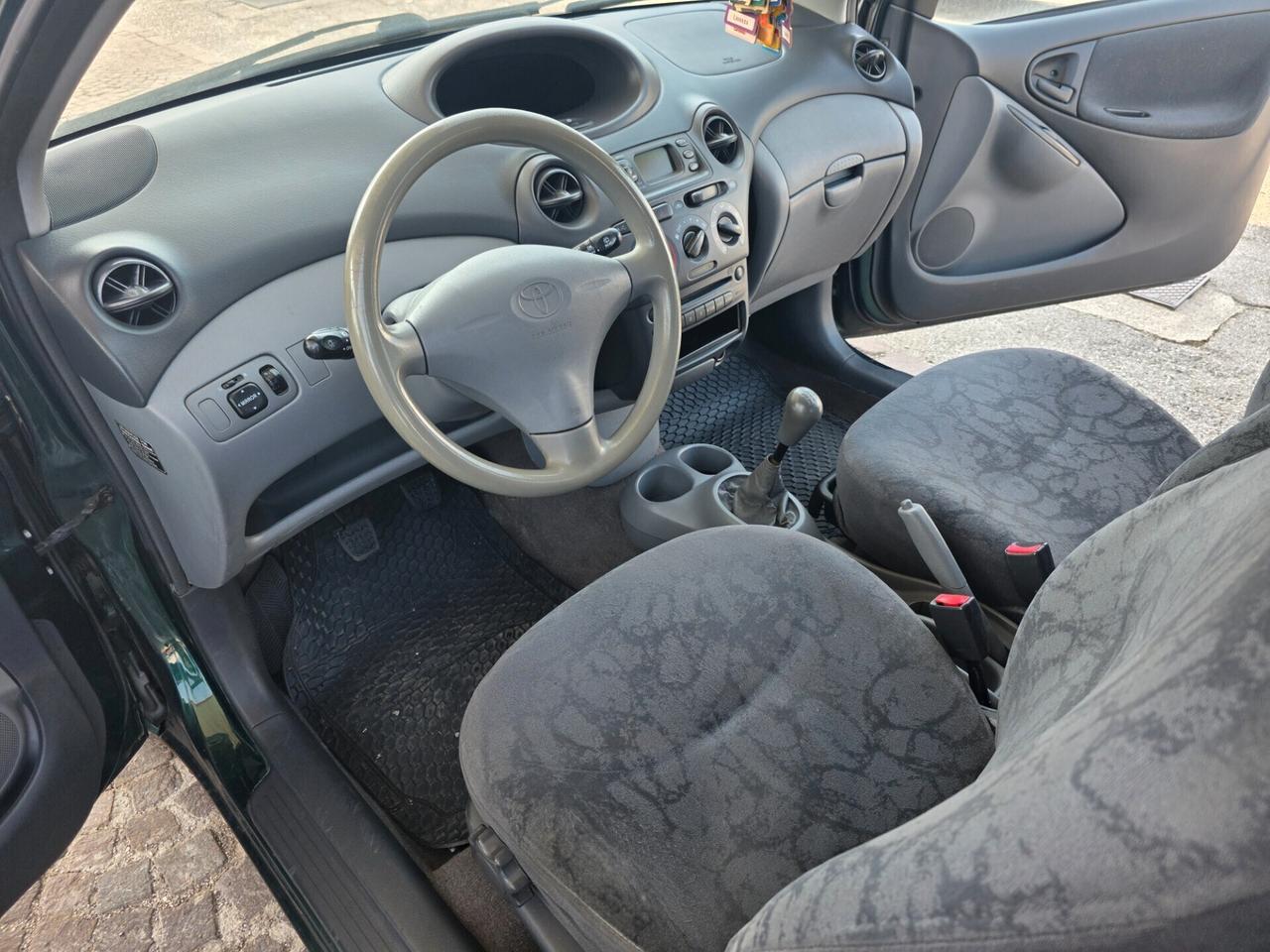 Toyota Yaris 1.4 Tdi D-4D cat con 207.000km Neopatentati ok