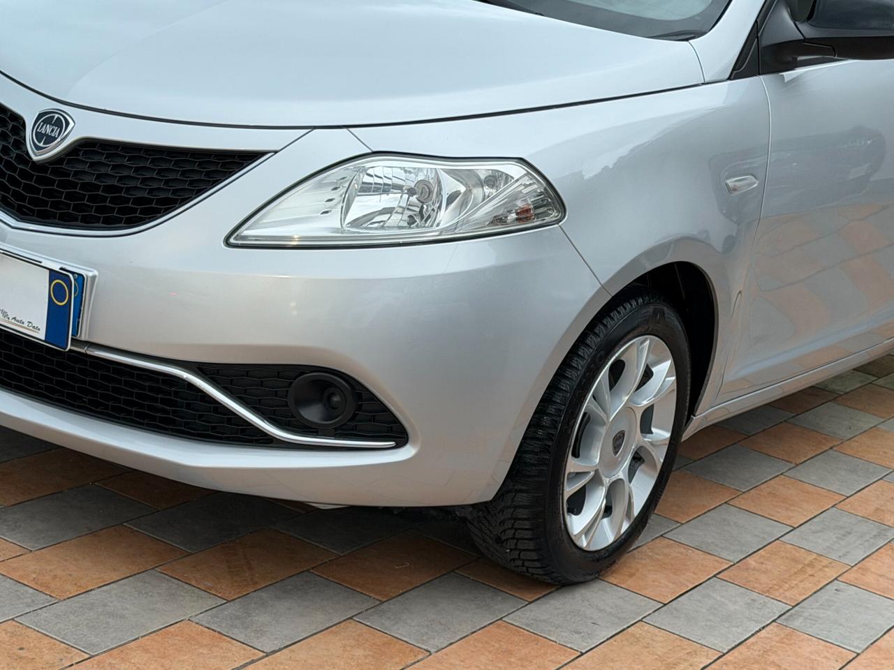 Lancia Ypsilon 1.2 69 cv. EcoChic GOLD (Imp GPL)
