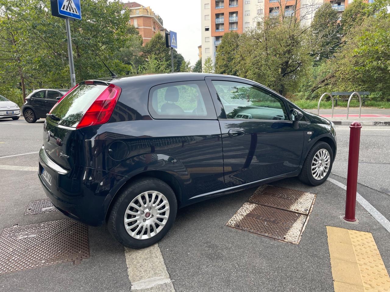 Fiat Grande Punto 1.4 3p. GPL/1PROP/GARANZIA 12 MESI