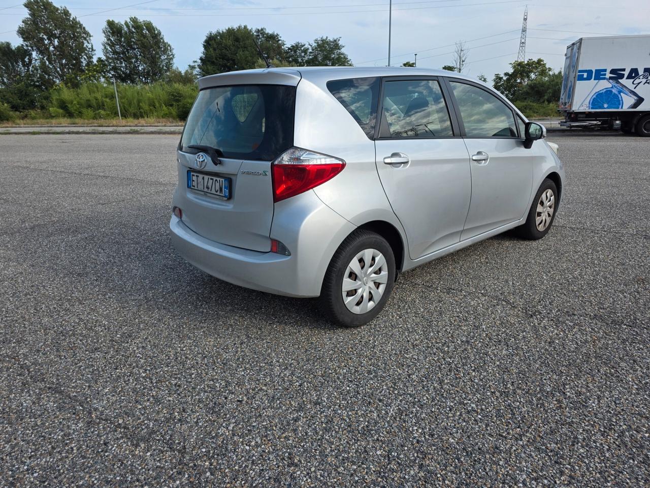 Toyota Verso-S 1.4D MT Style TAGLIANDI UFFICIALI
