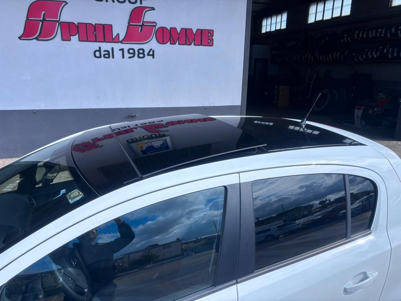Opel Corsa 1.2 5 porte Cosmo