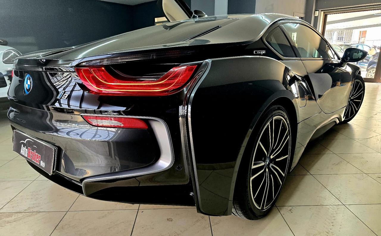 BMW i8 COUPE 374cv RESTYLING (i12) PLUG-IN