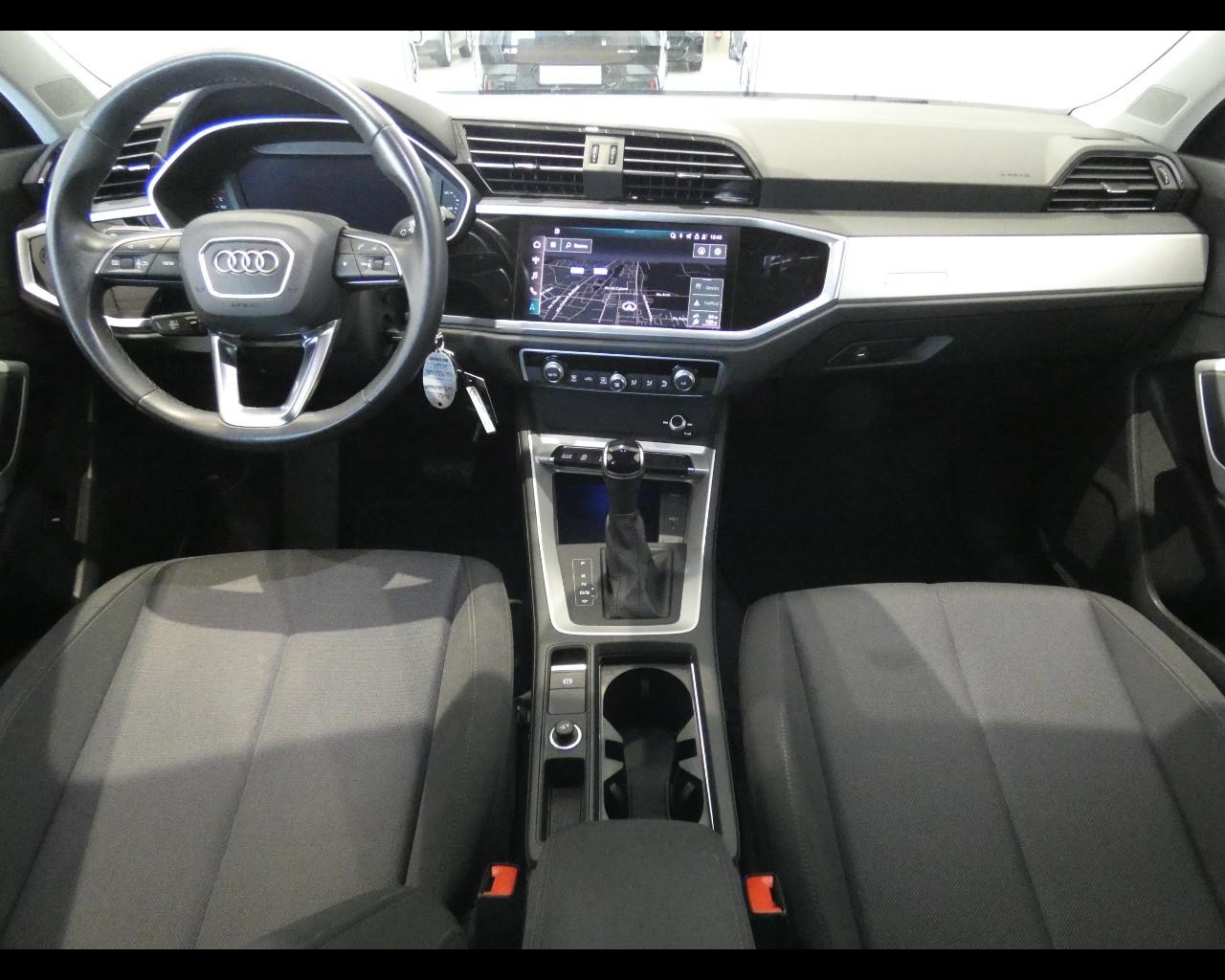 AUDI Q3 2ª serie - Q3 SPB 35 TDI S tronic Business Plus