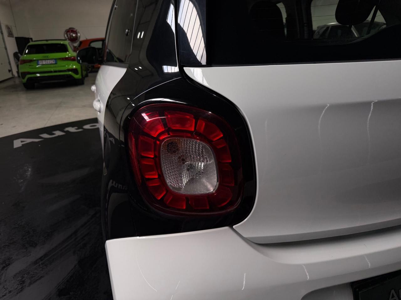 Smart ForFour 70 1.0 twinamic Sport edition 1