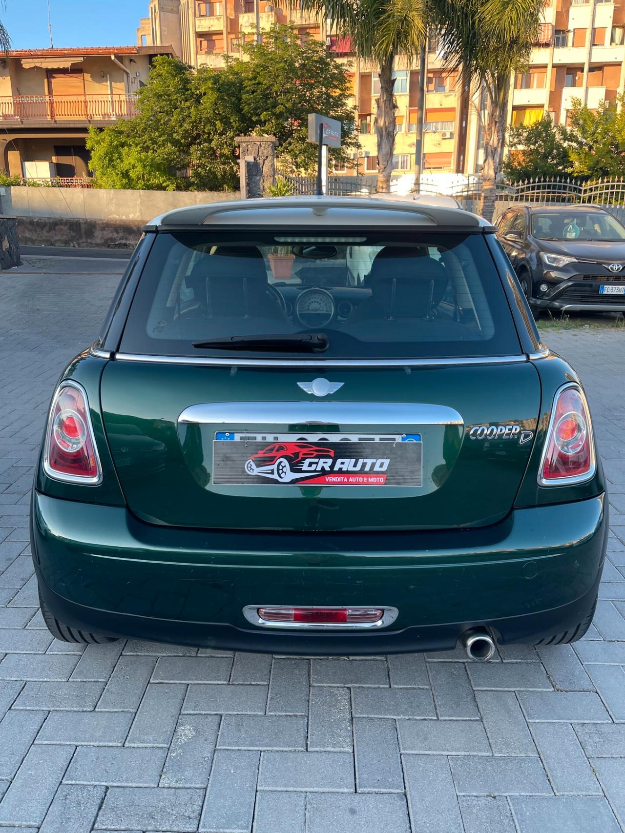Mini Cooper D Automatica 2.0 112cv