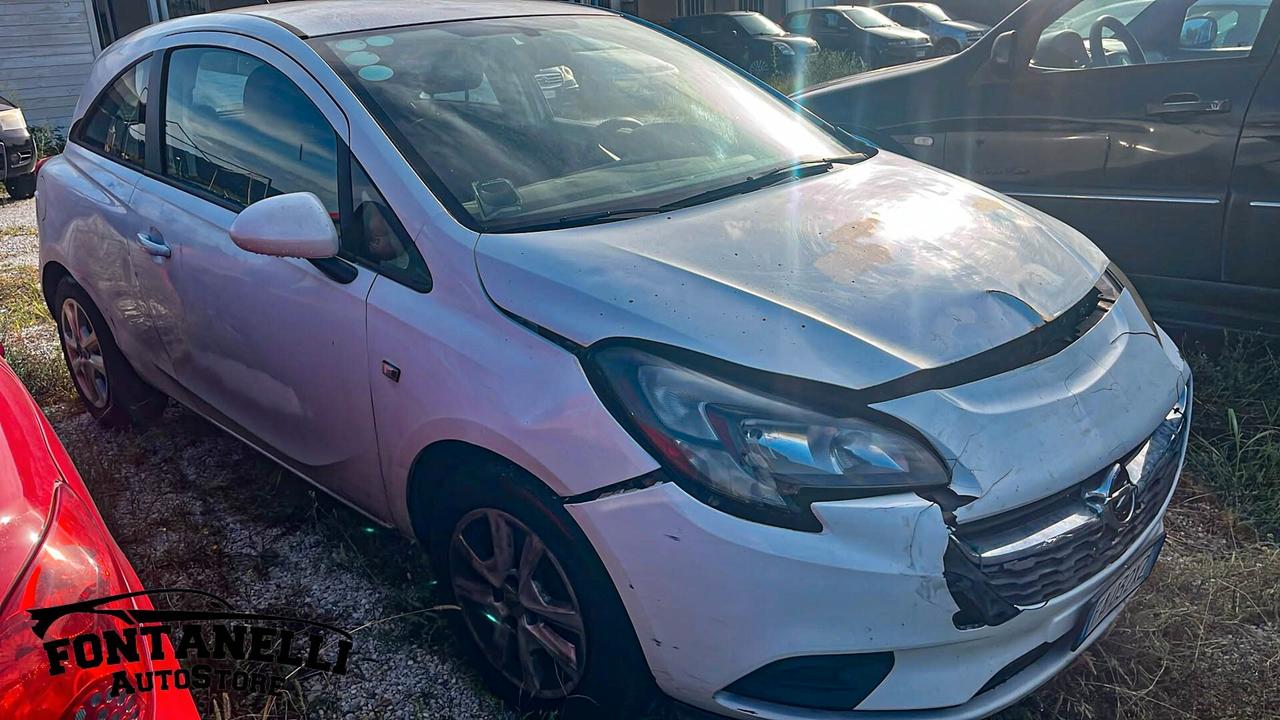 Opel Corsa 1.4 90CV GPL Tech 5 porte b-Color