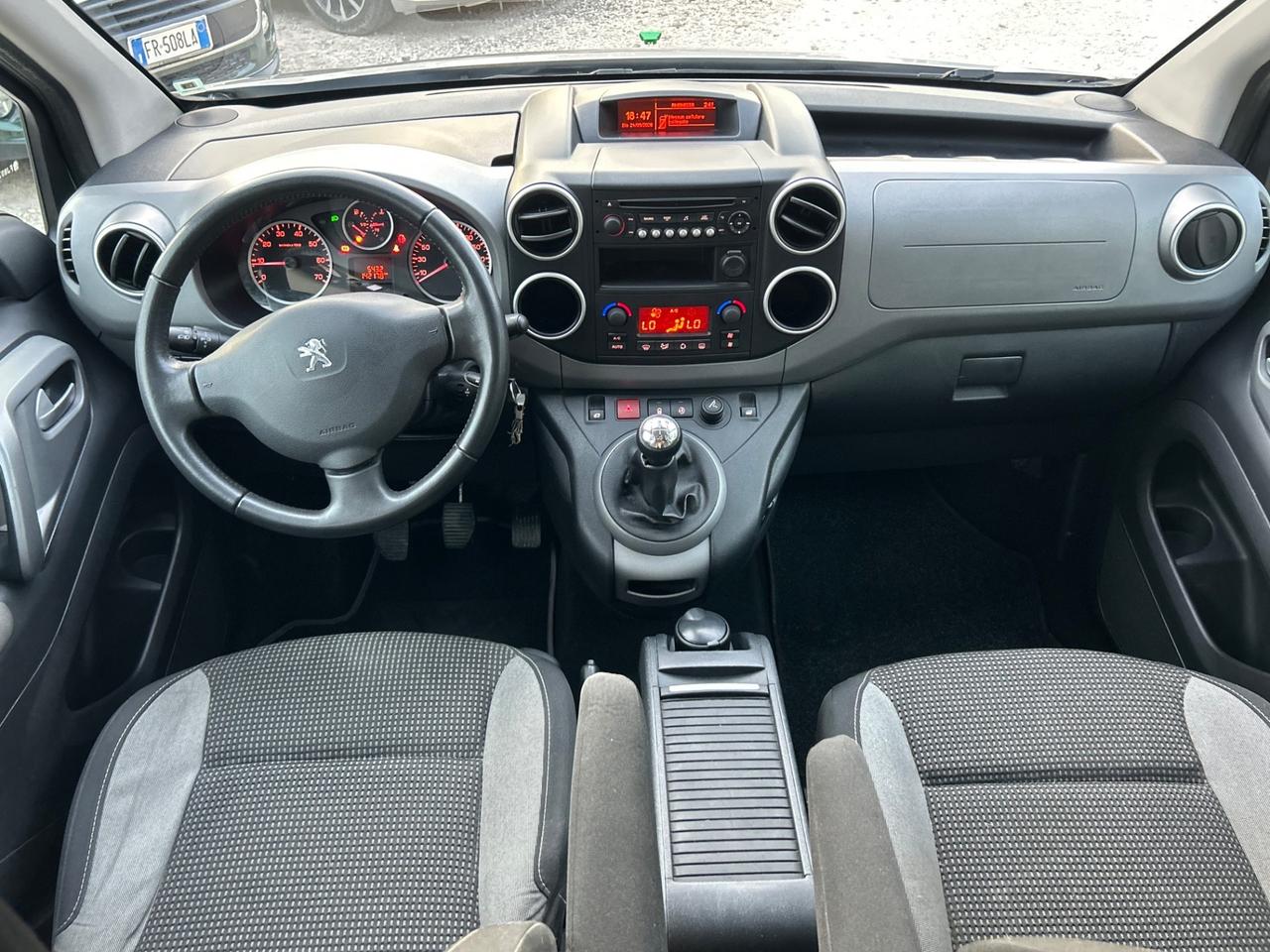 Peugeot Partner Tepee BlueHDi 100 Outdoor Euro6
