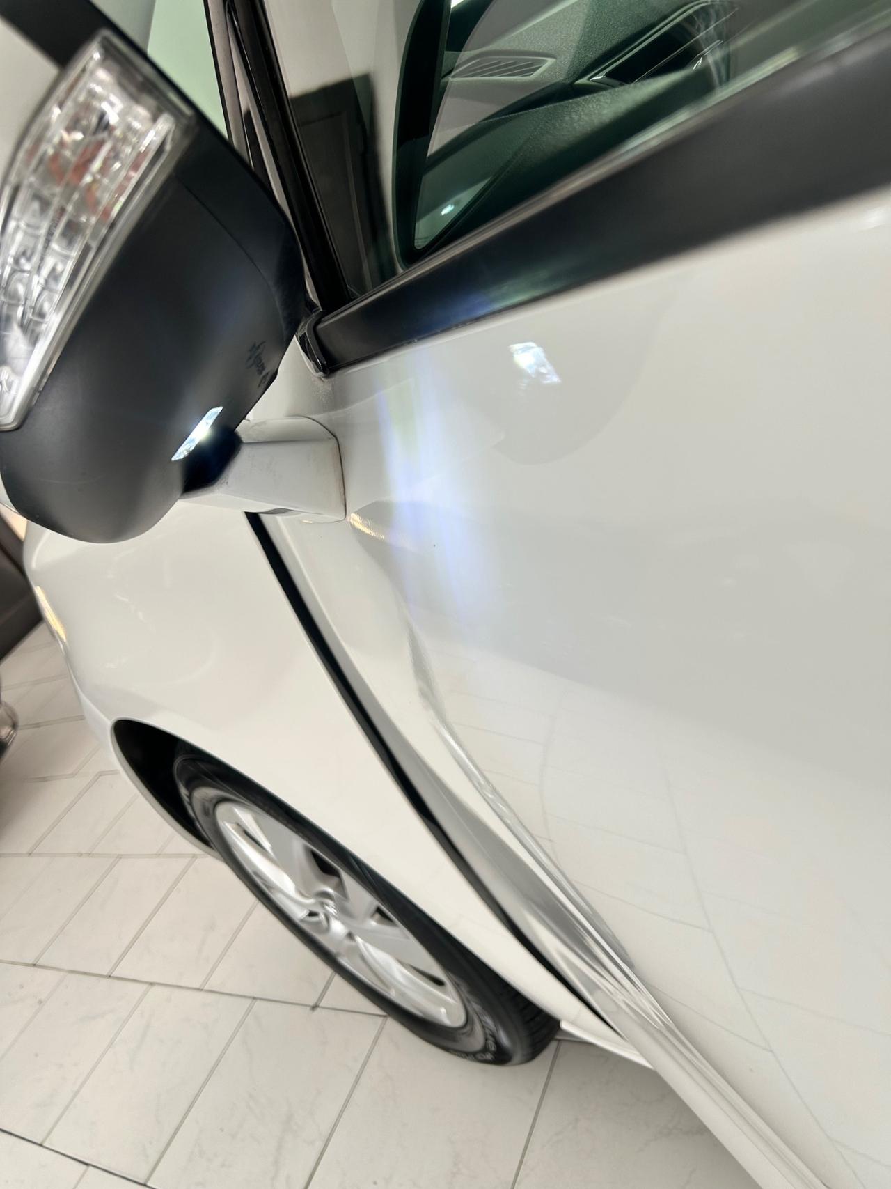 Citroen C4 1.6 e-HDi 115 Exclusive