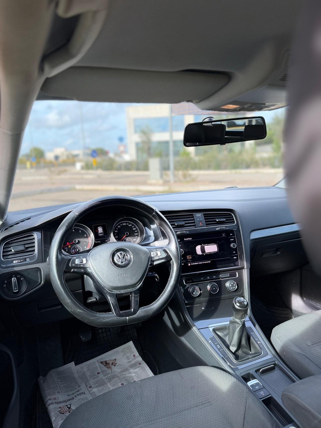 Volkswagen Golf Variant 1.4 TGI Executive BlueMotion