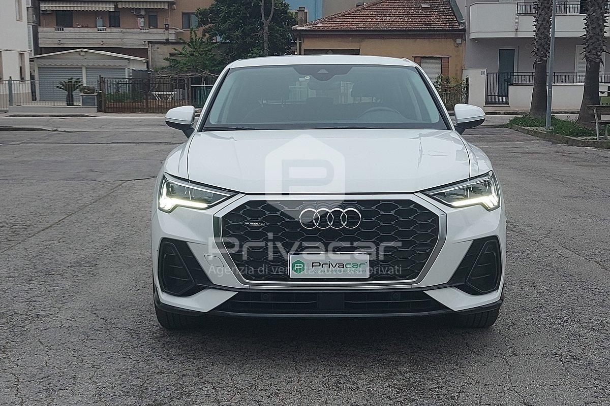 AUDI Q3 SPB 35 TDI quattro S tronic Business Plus