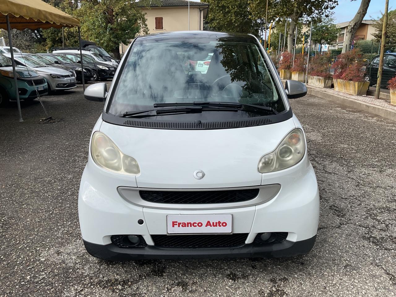 Smart ForTwo 1000 52 kW coupé Limited OK NEOPATENTATI