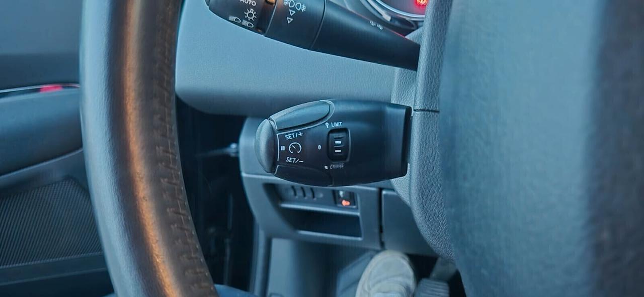 Peugeot 3008 BlueHDi 1.6 120cv Busin.-Iva Detraibile