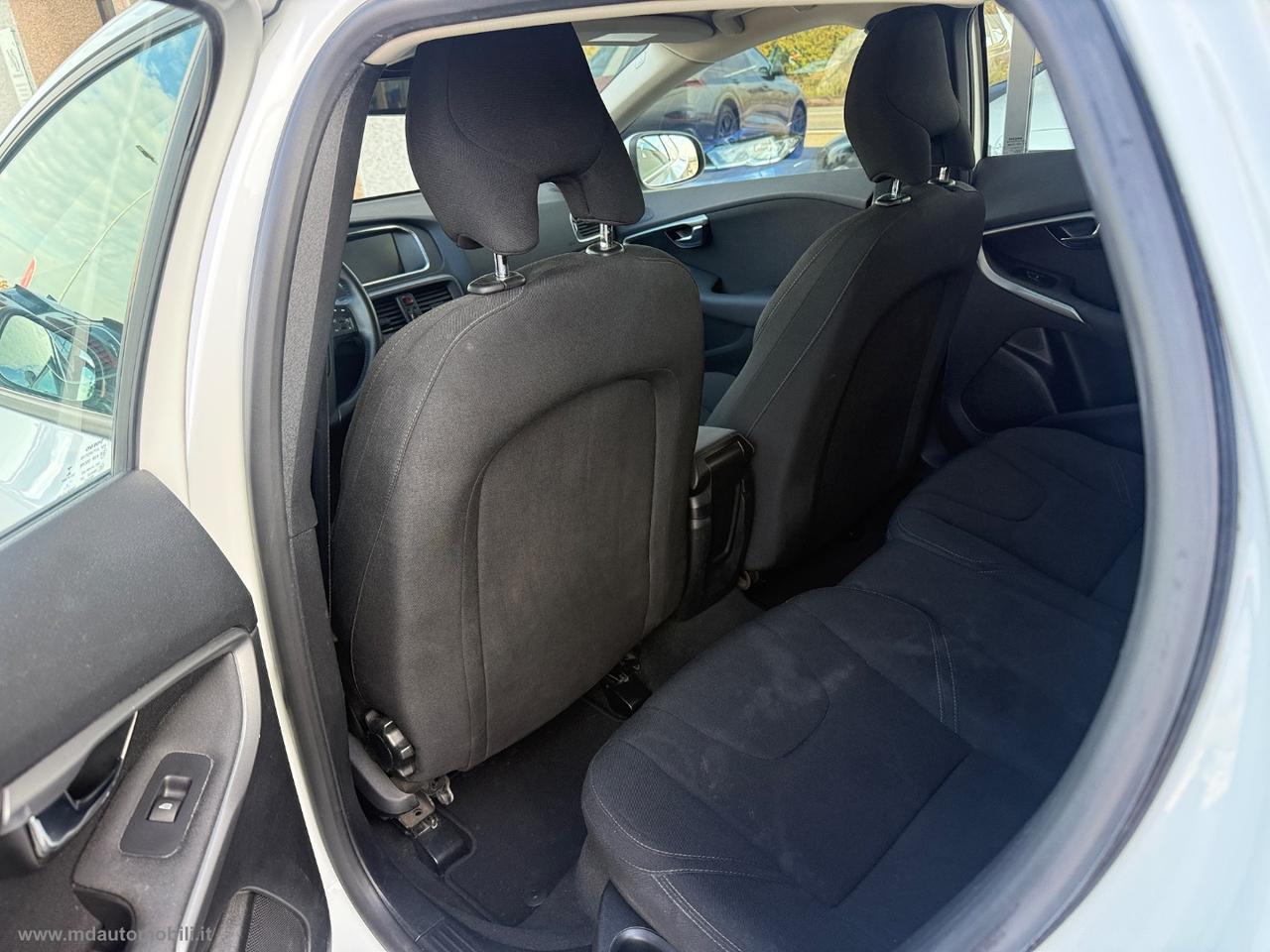 VOLVO V40 T2 Business Plus SOLO KM.98000