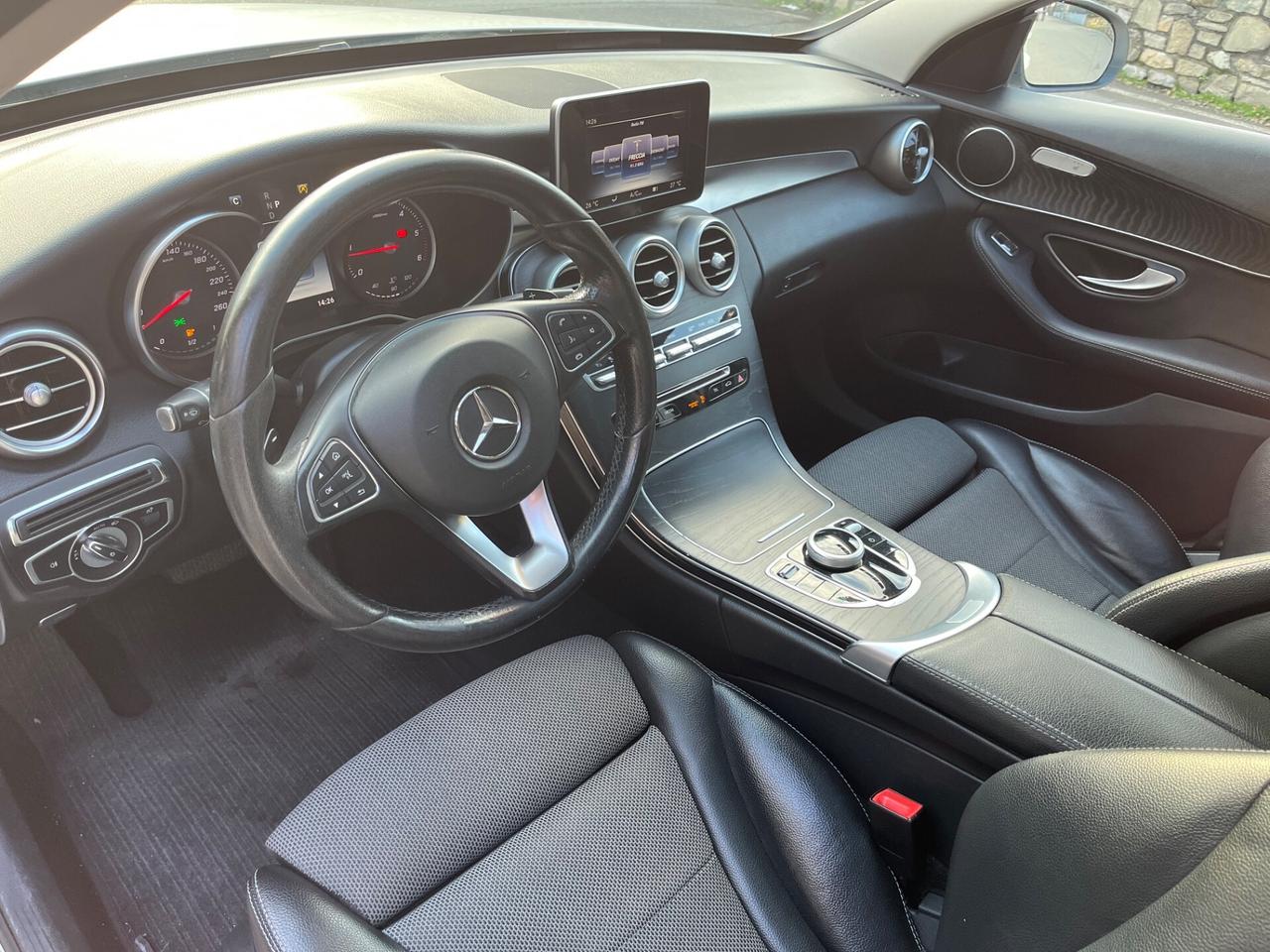 Mercedes C 220 d 170cv AMG 4Matic Auto Premium