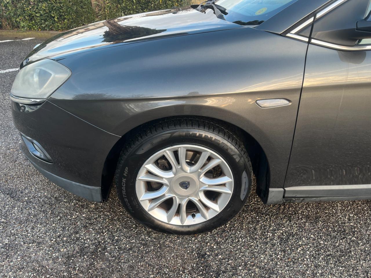 Lancia Delta 1.6 MJT DPF Gold