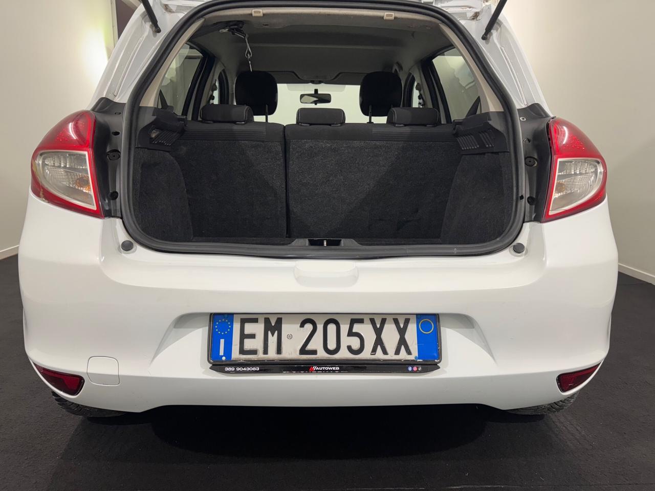 Renault Clio 1.5 dCi 90CV *NEOPATENTATI-NAVIGATORE*