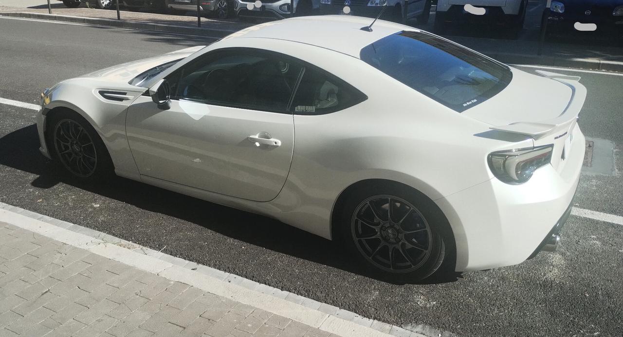 Subaru BRZ 2.0