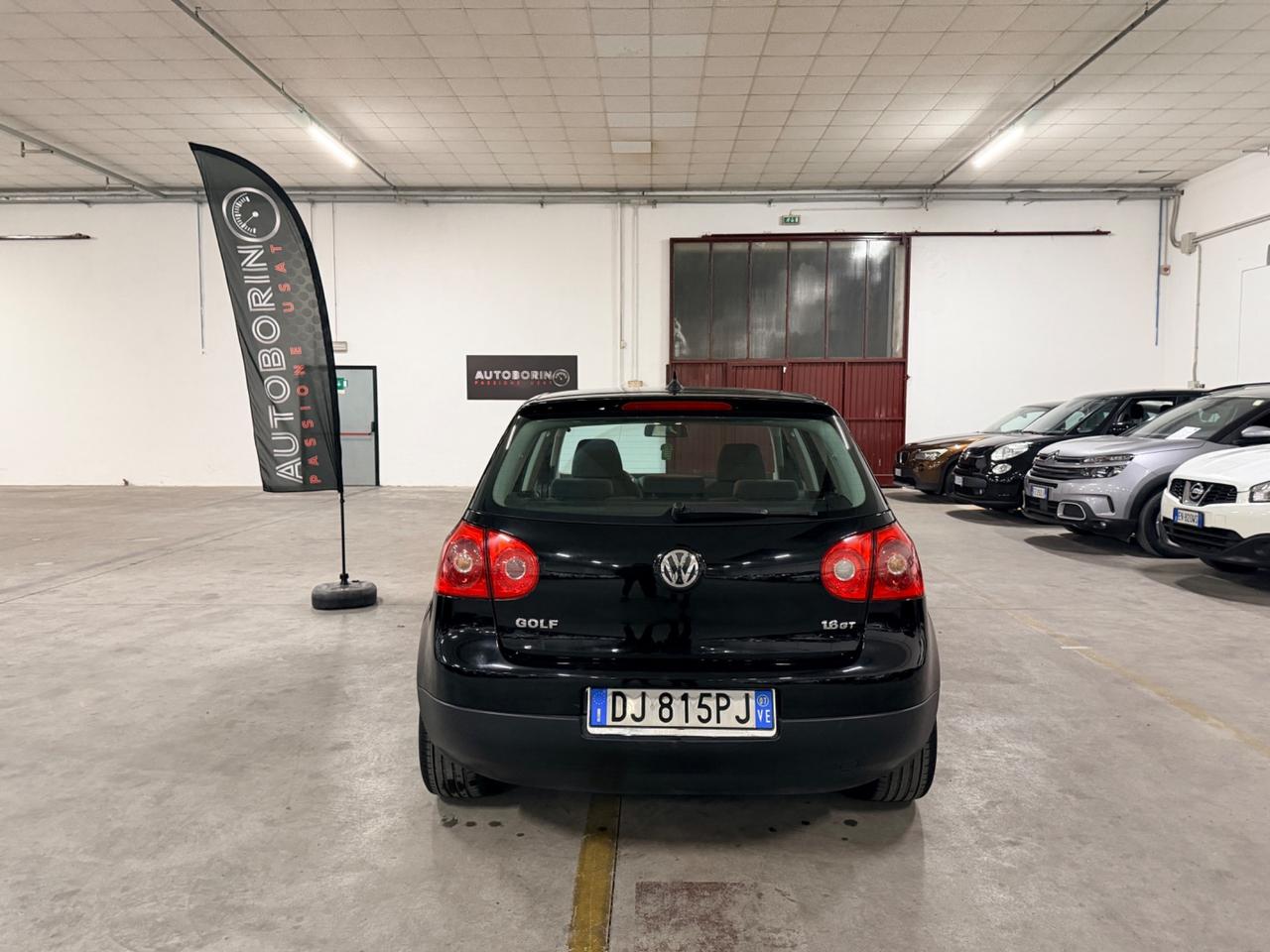 Volkswagen Golf 1.6 5p. Comfortline