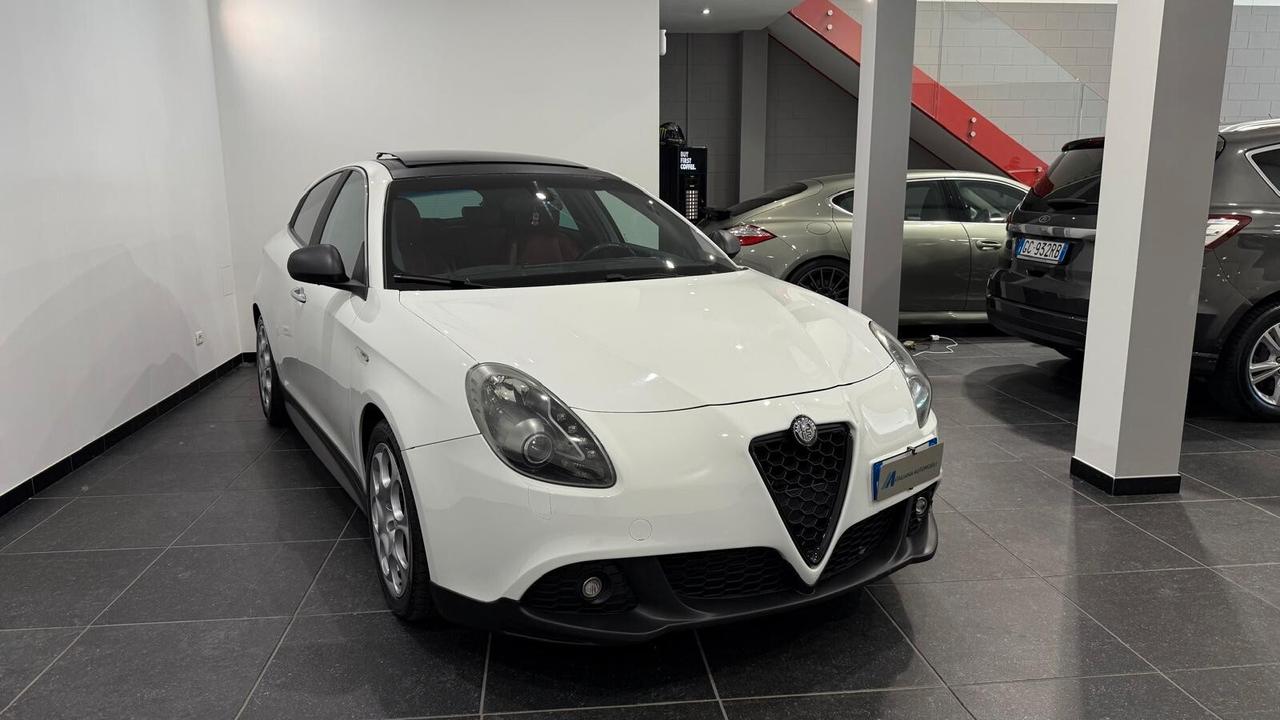 Alfa Romeo Giulietta 1750 TBi Quadrifoglio Verde | TETTO PANORAMICO | BOSE | MOTORE RIFATTO A 160.000KM