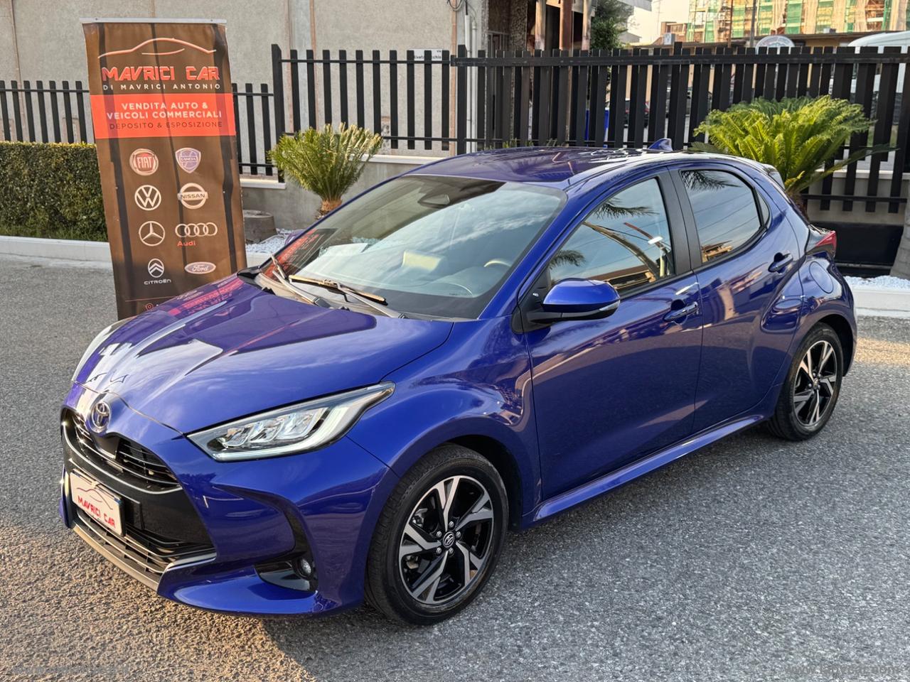 TOYOTA Yaris 1.5 Hybrid 5p. Trend