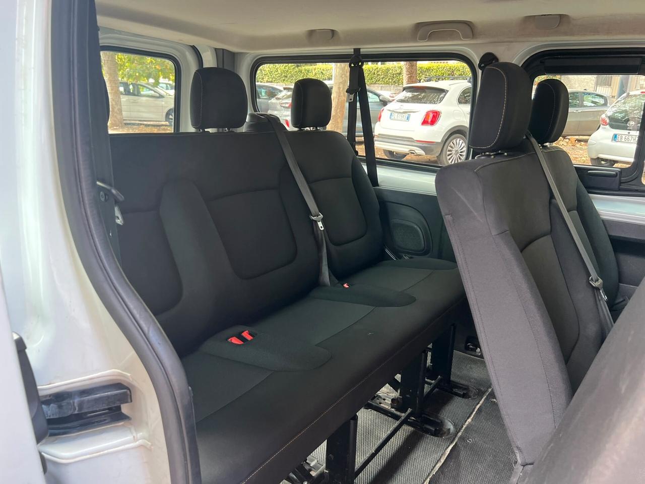 Renault Trafic T29 1.6 dCi 125CV 9 POSTI PL-TN