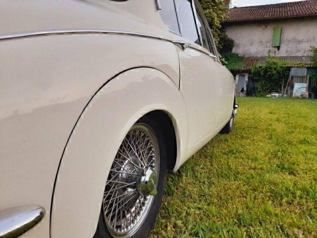 JAGUAR MK II targhe italiane OK PERMUTE