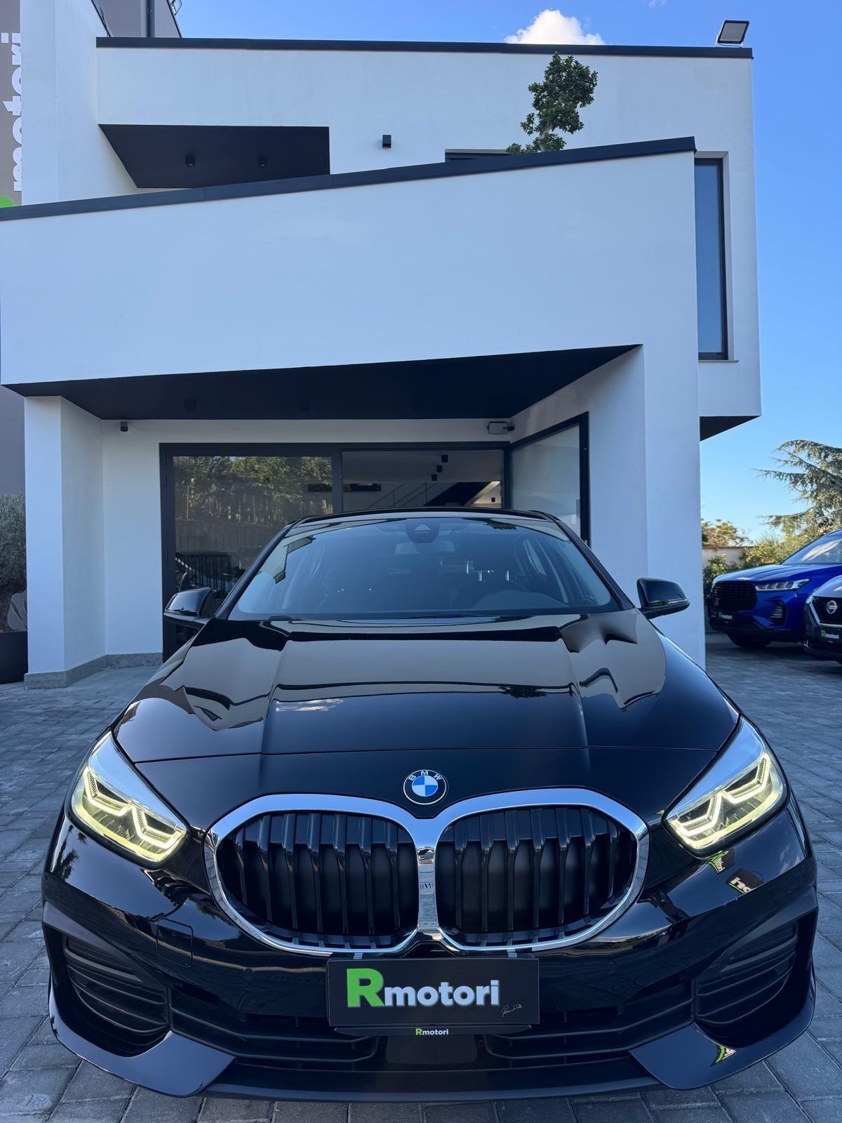 Bmw 116 116d 5p. Advantage