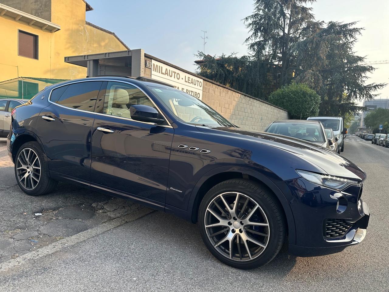 Maserati Levante V6 AWD Granlusso - FULL OPTIONAL