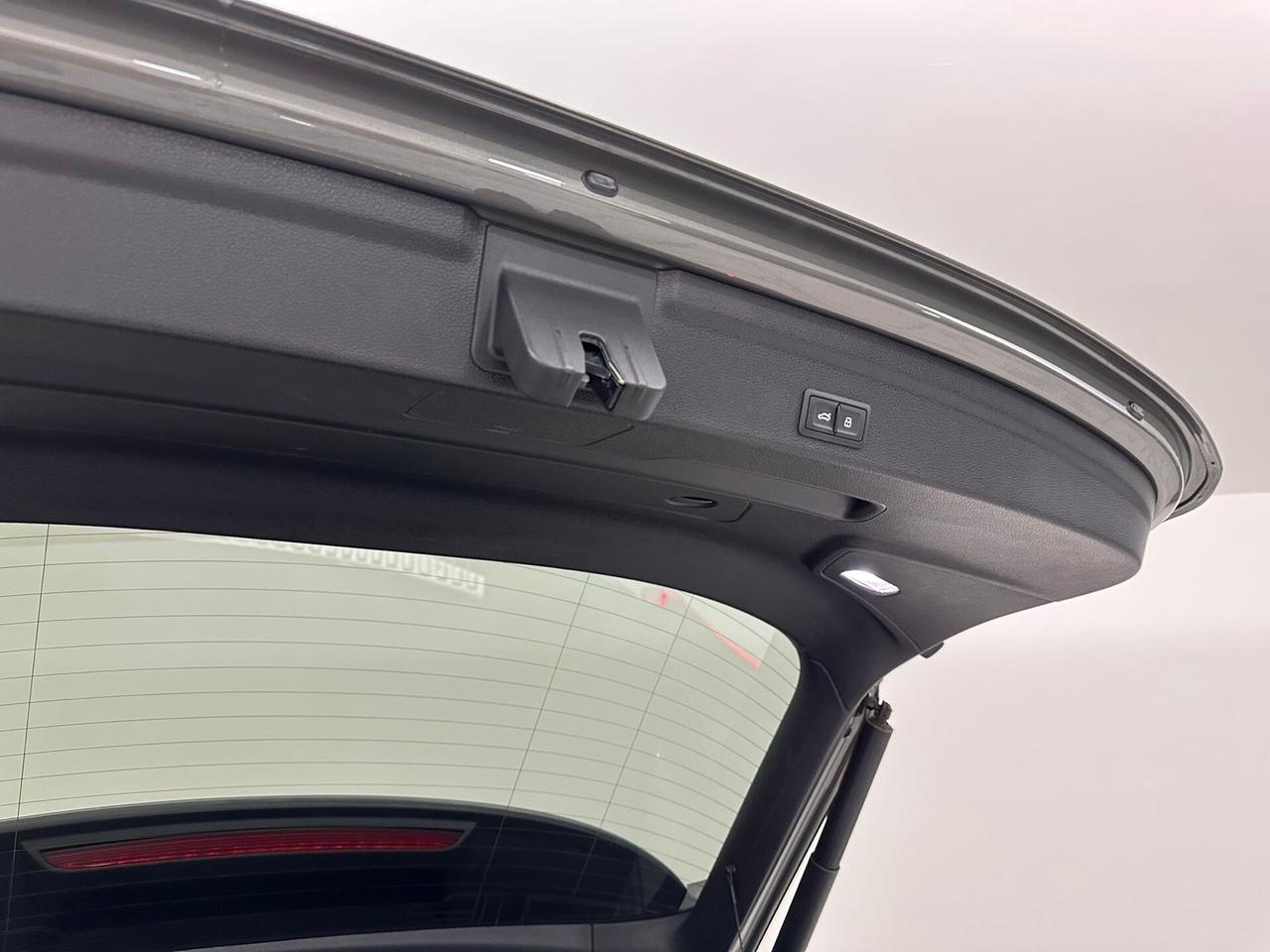 AUDI Q3 SPORTBACK 3X S-LINE TETTO/LUCI AMBIENTE/360