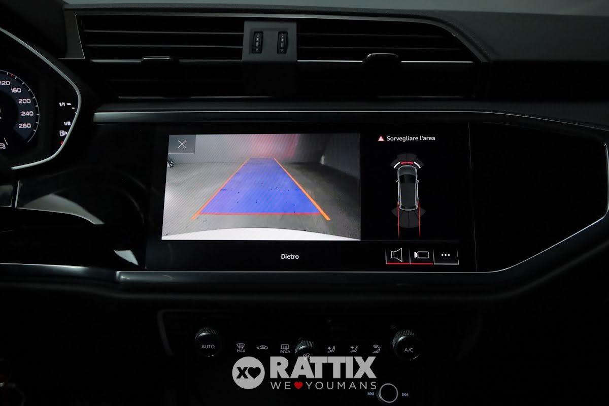 Audi Q3 35 2.0 tdi 150CV Business quattro s-tronic