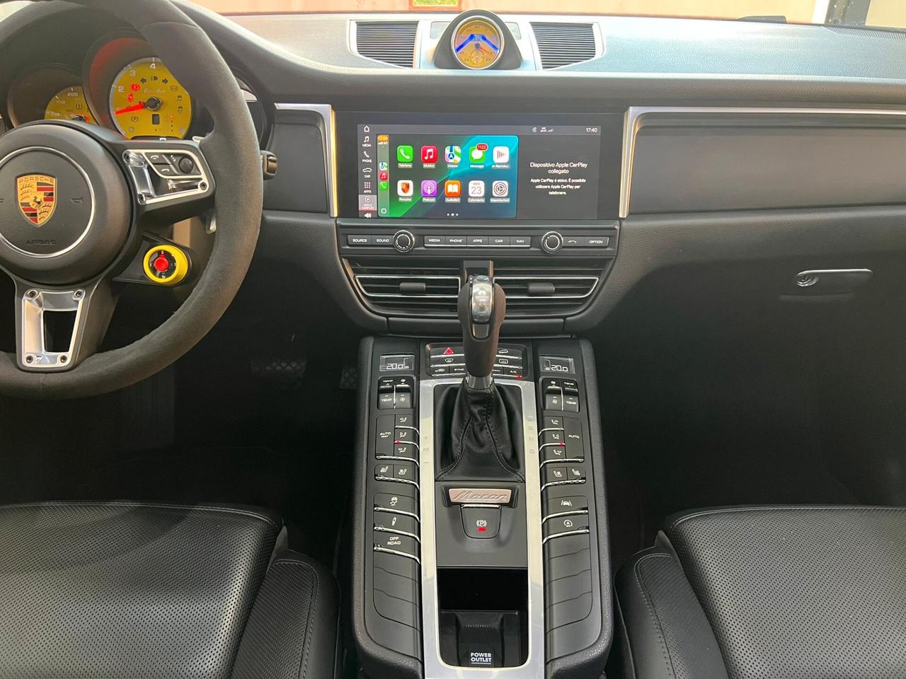 Porsche Macan 2.0 Python Green Iva Esposta