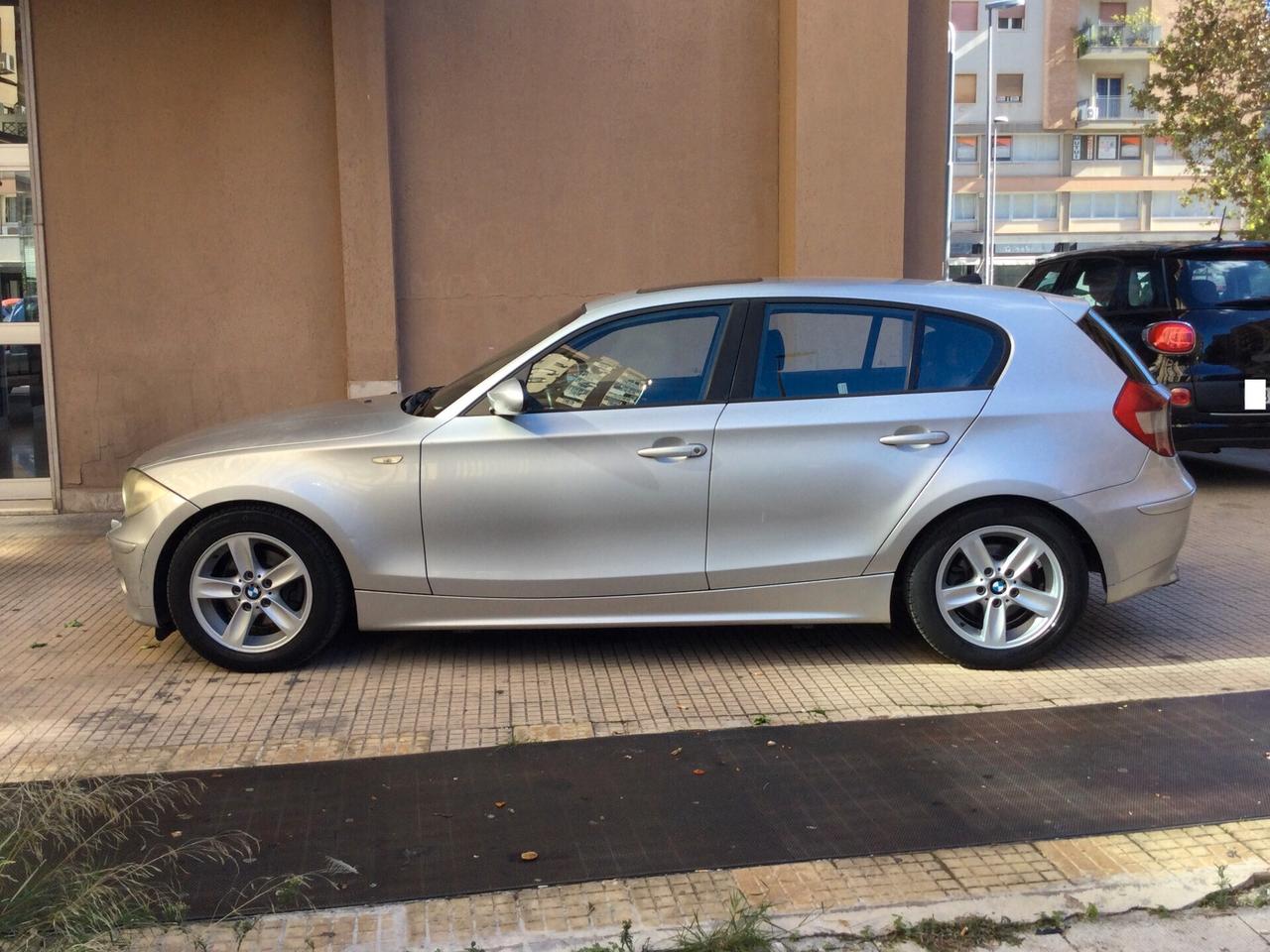 Bmw 118d cat 5 porte Attiva