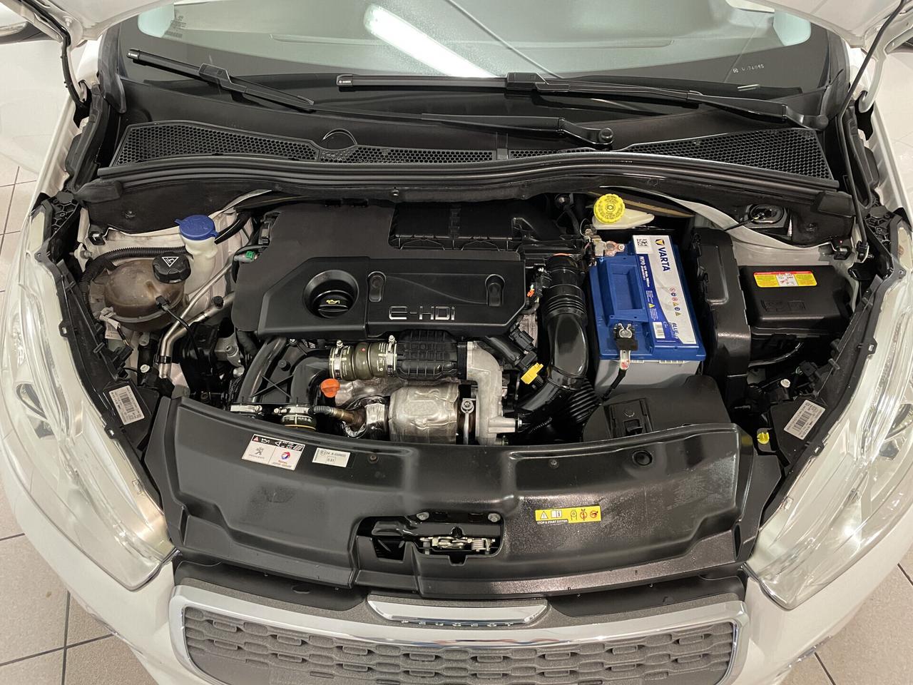 Peugeot 208 1.6 e-HDi 92 CV S&s 5 porte Allure