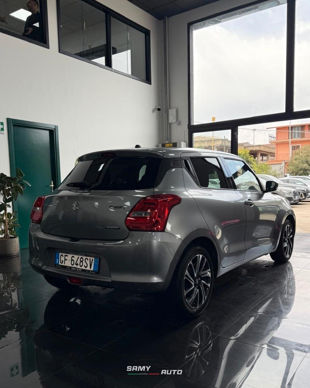 Suzuki Swift 1.2 Hybrid Top