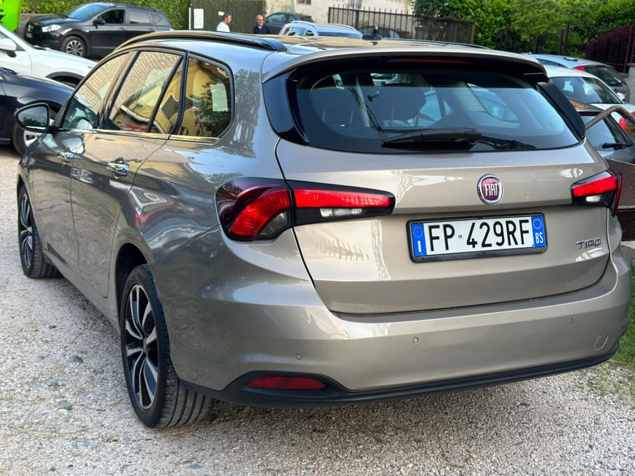 Fiat TIPO S&S SW LOUNGE FULLOPT KMCERT UNICOPR