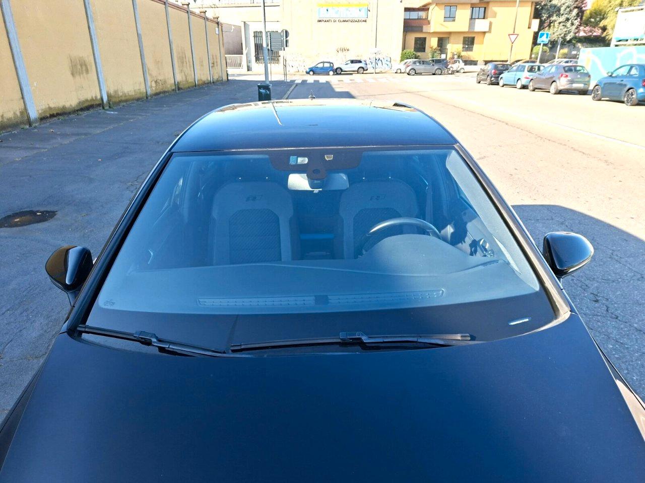Volkswagen Golf 5 Porte Golf 5p 1.5 tsi Sport R-Line 150cv dsg