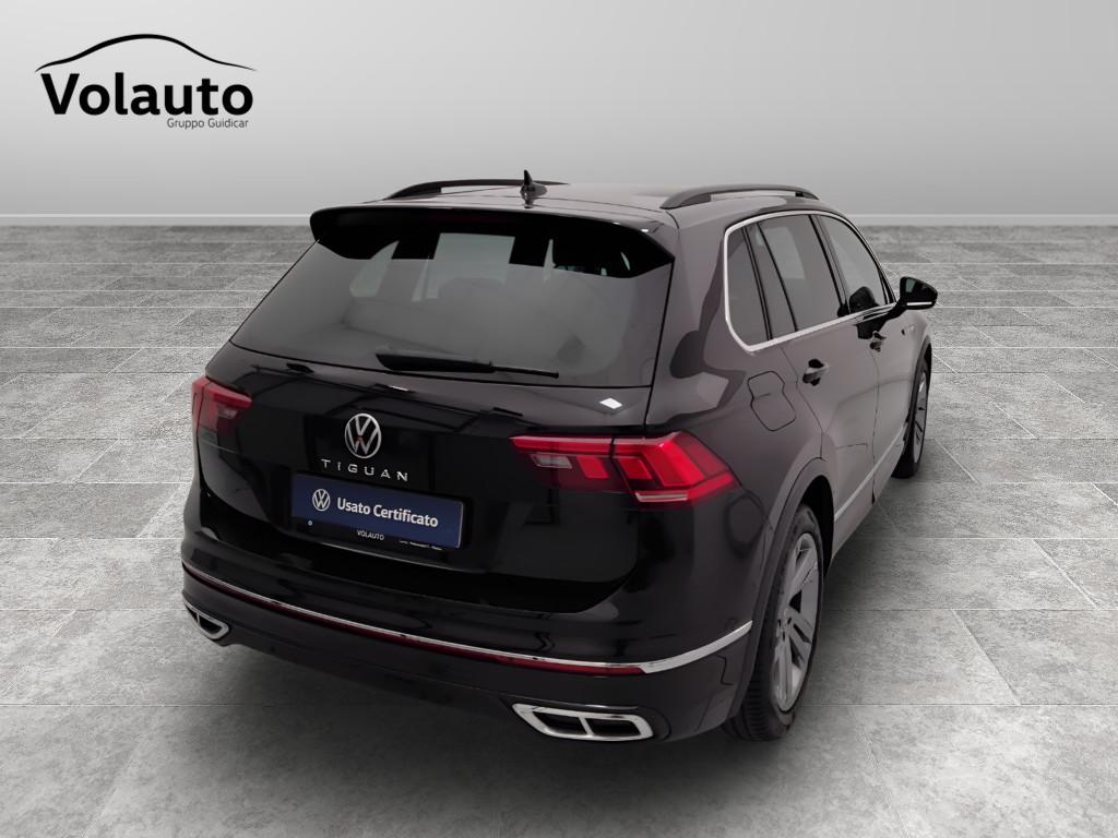VOLKSWAGEN Tiguan II 2021 - Tiguan 1.5 tsi R-Line 150cv dsg