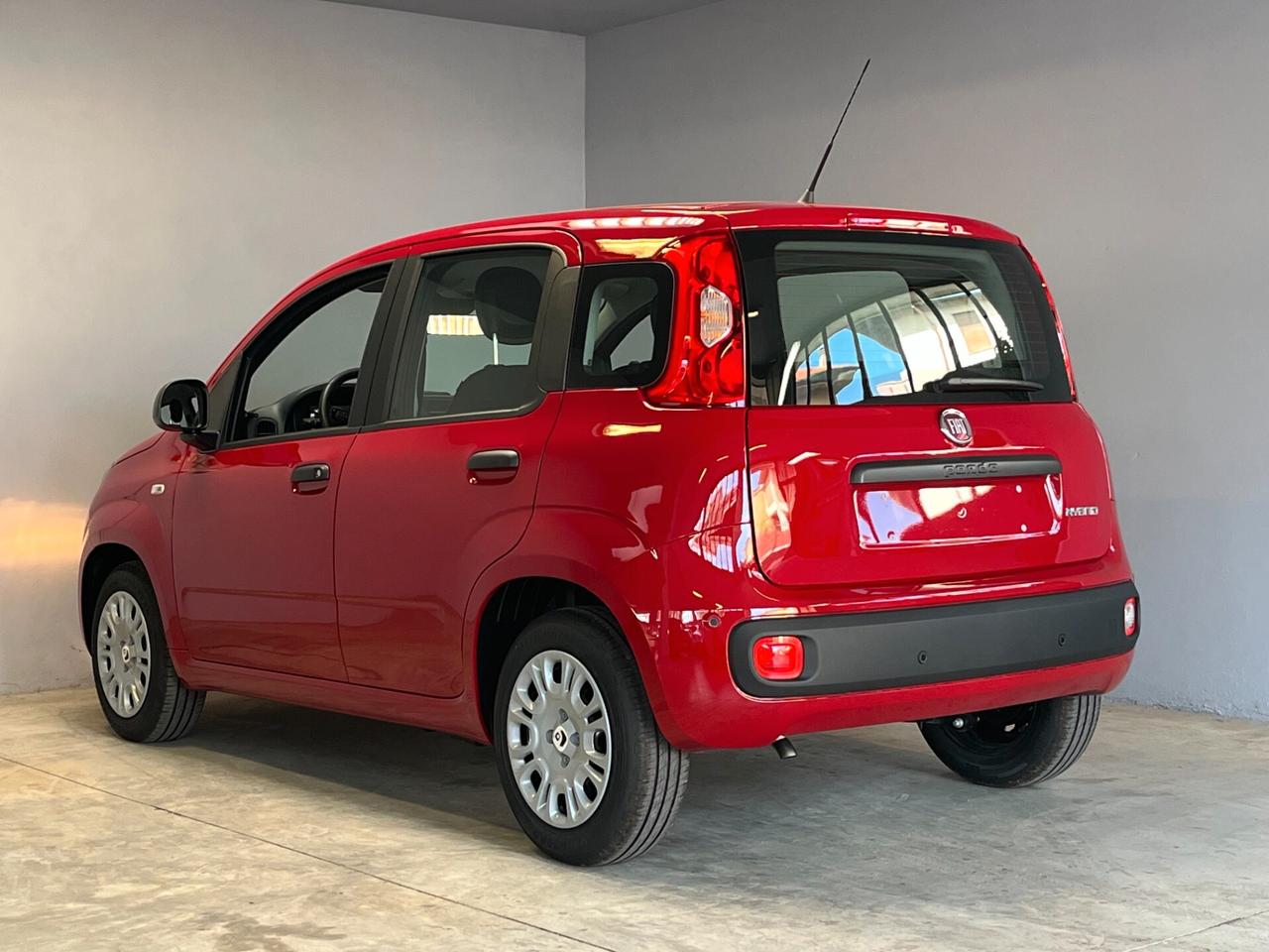 Fiat Panda 1.0cc HYBRID 70cv -KM0- VARI COLORI DISPONIBILI