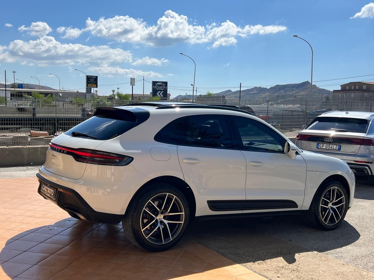 Porsche Macan 2.0 265cv