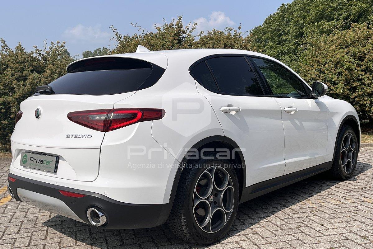 ALFA ROMEO Stelvio 2.2 Turbodiesel 210 CV AT8 Q4 Executive