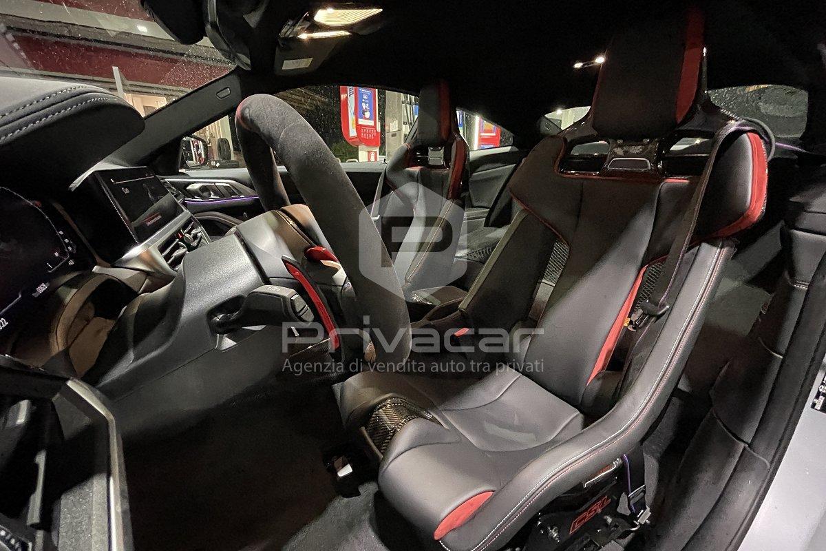 BMW M4 CSL